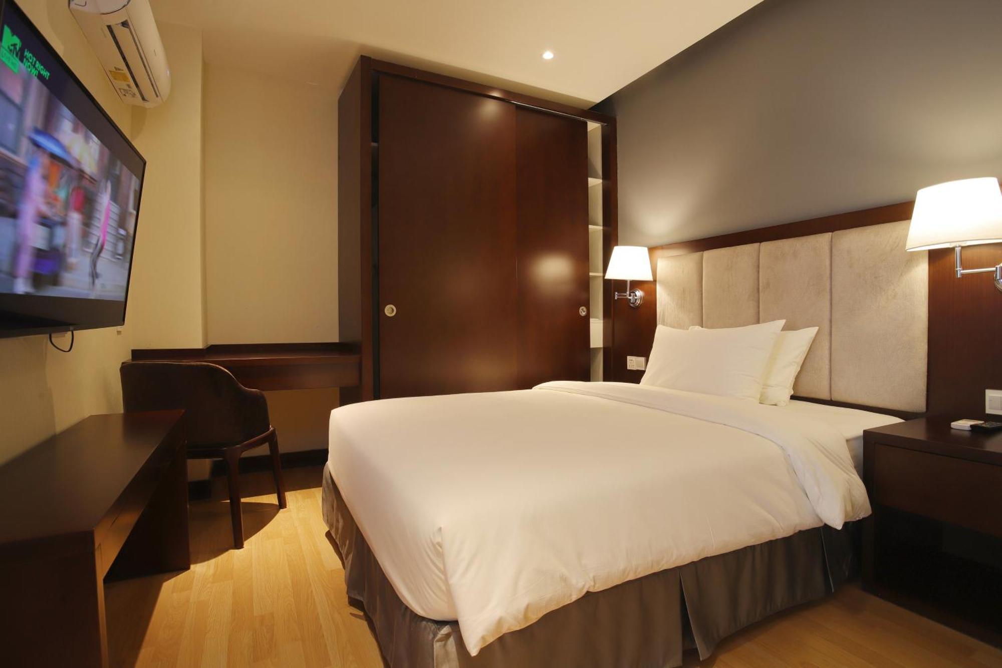 Olympia City Hotel By Dara Phnom Penh Exterior foto