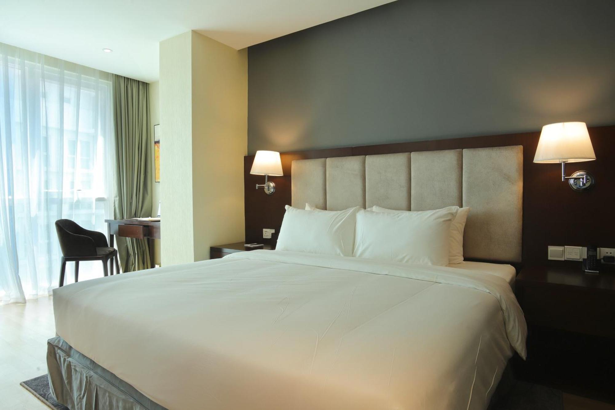Olympia City Hotel By Dara Phnom Penh Exterior foto
